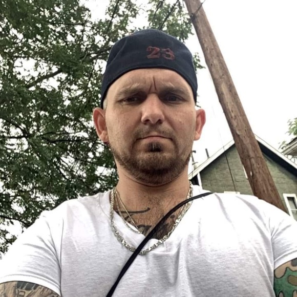 Meet your Posher, Wally - Picture 1 of 1